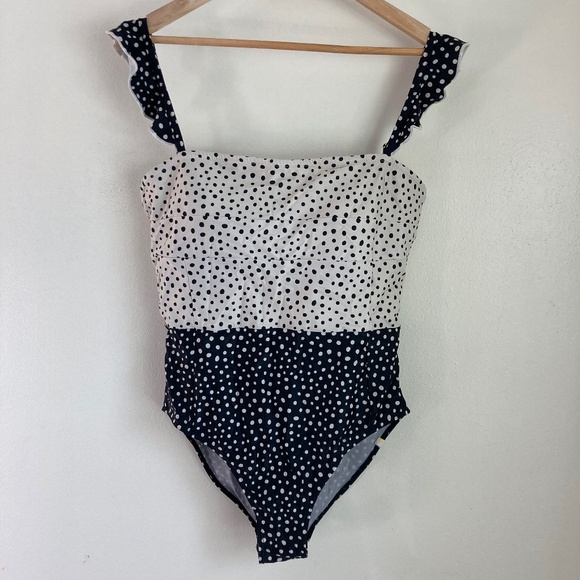 Summersalt women’s onepiece swimsuit - Picture 1 of 4